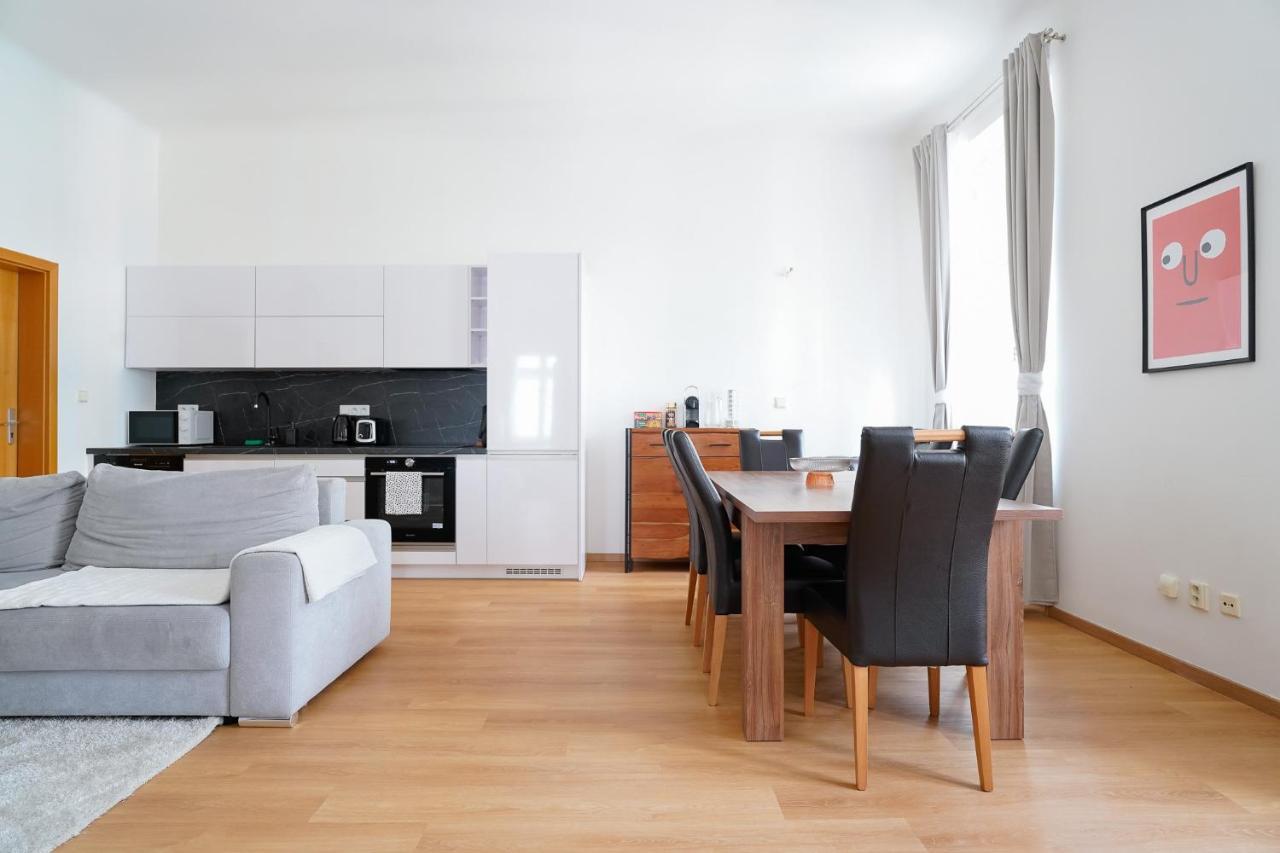 The Dante Prague - Family And Friends Apartments Praga Exterior foto